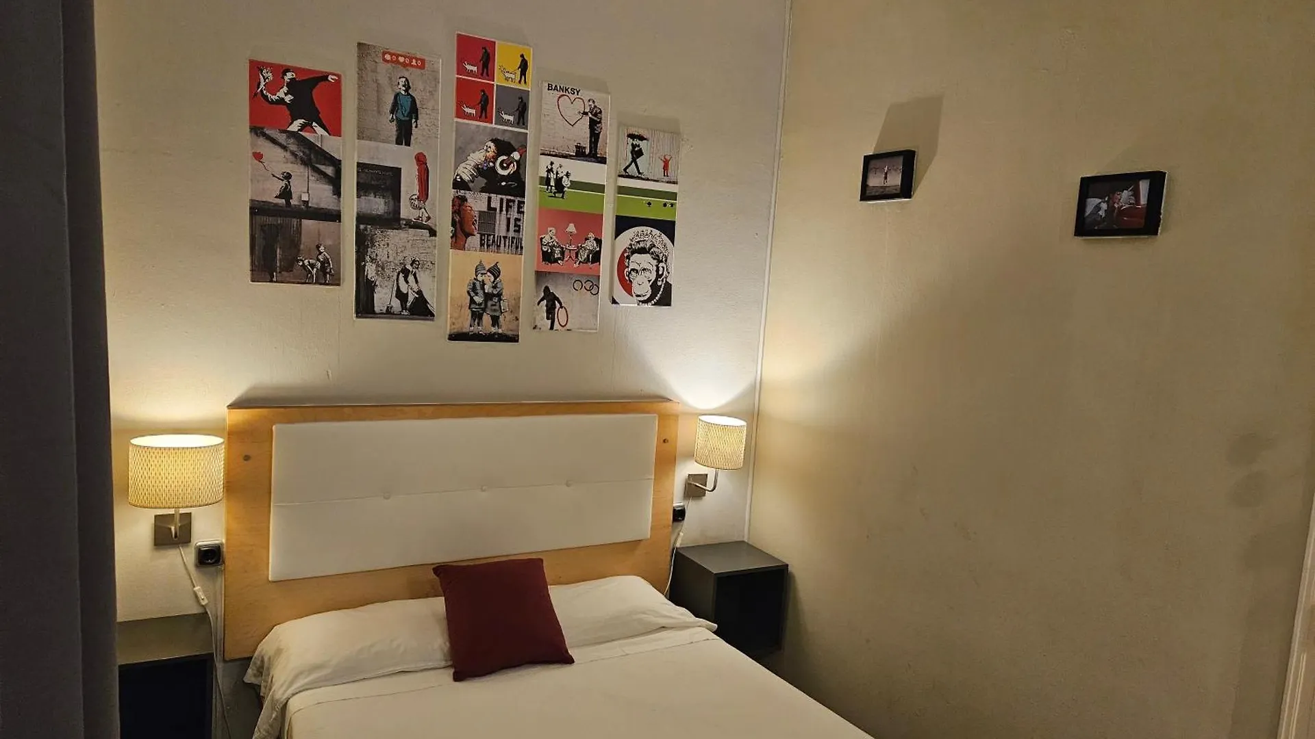 Wow Hostel Barcelona Hiszpania