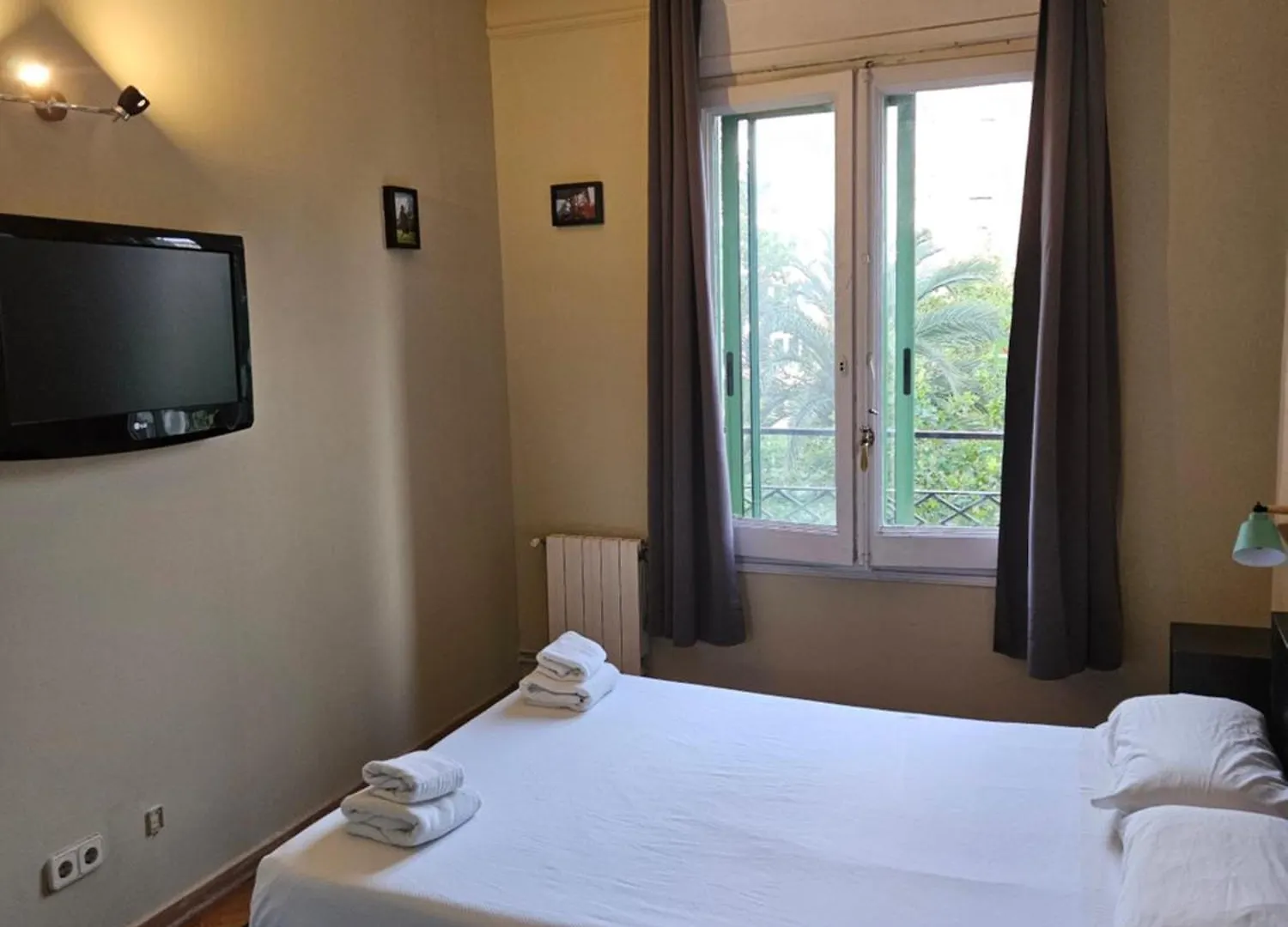 Wow Hostel Barcelona Испания