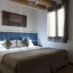  Apartament Mh Liceo Hiszpania
