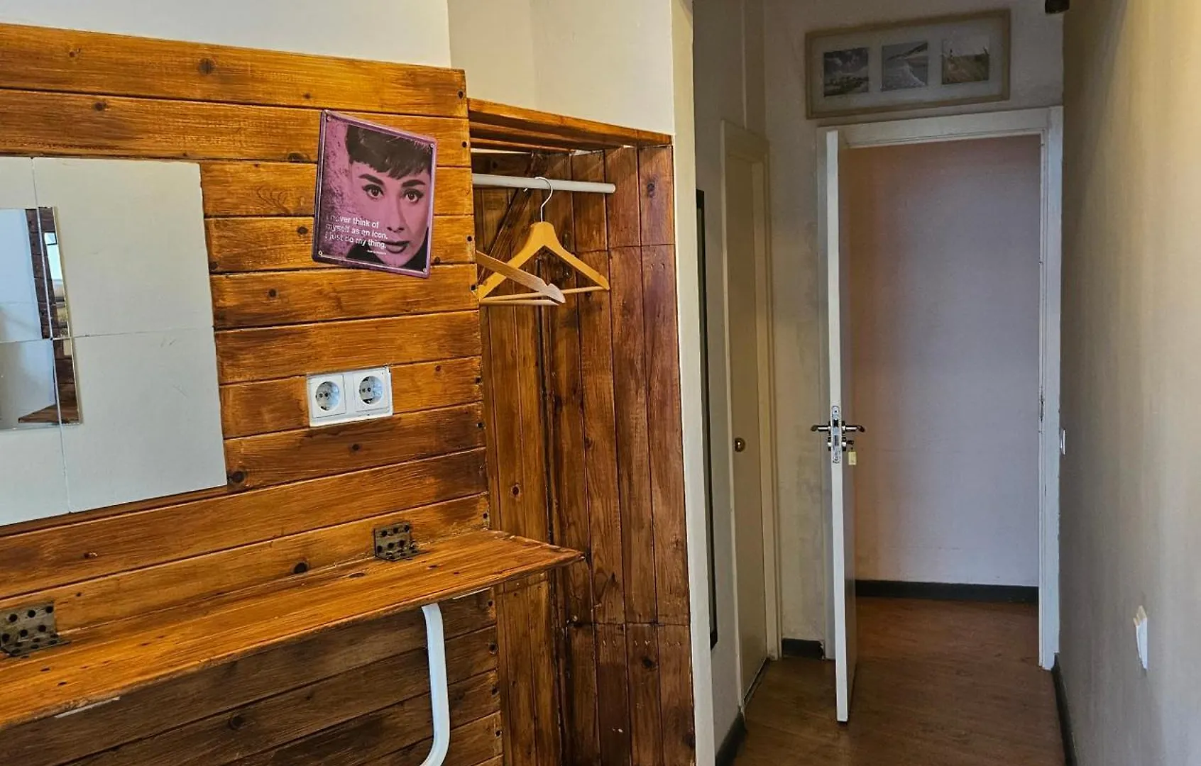 Wow Hostel Barselona