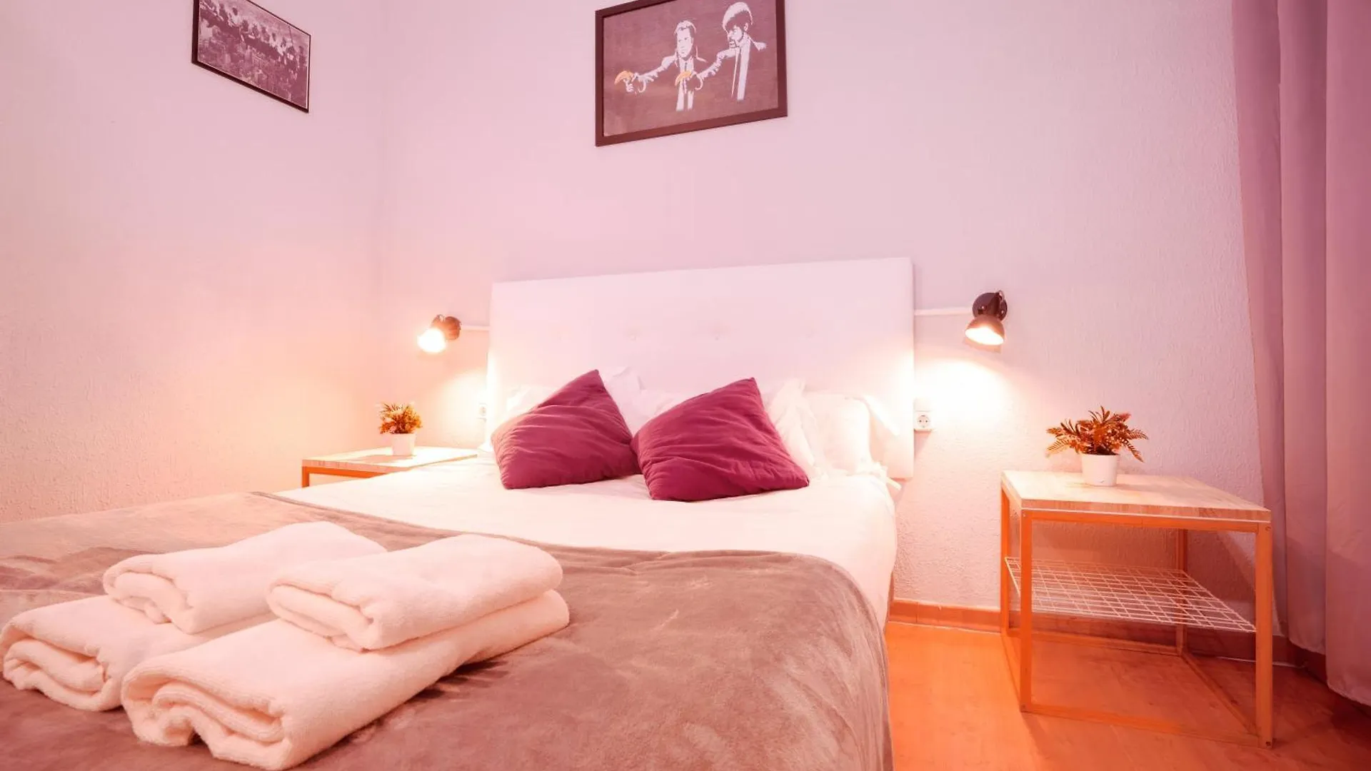 Wow Hostel Barcelona