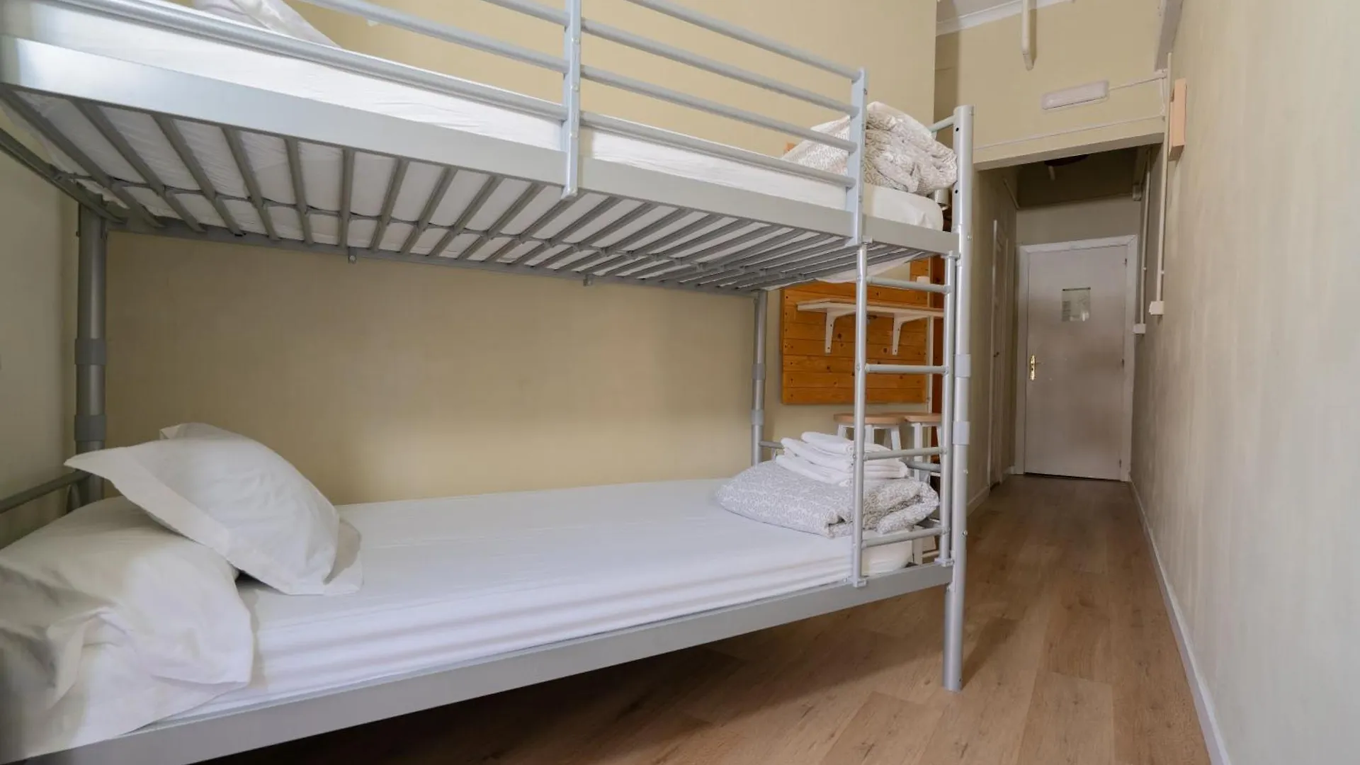 Wow Hostel Barcelona 0*,